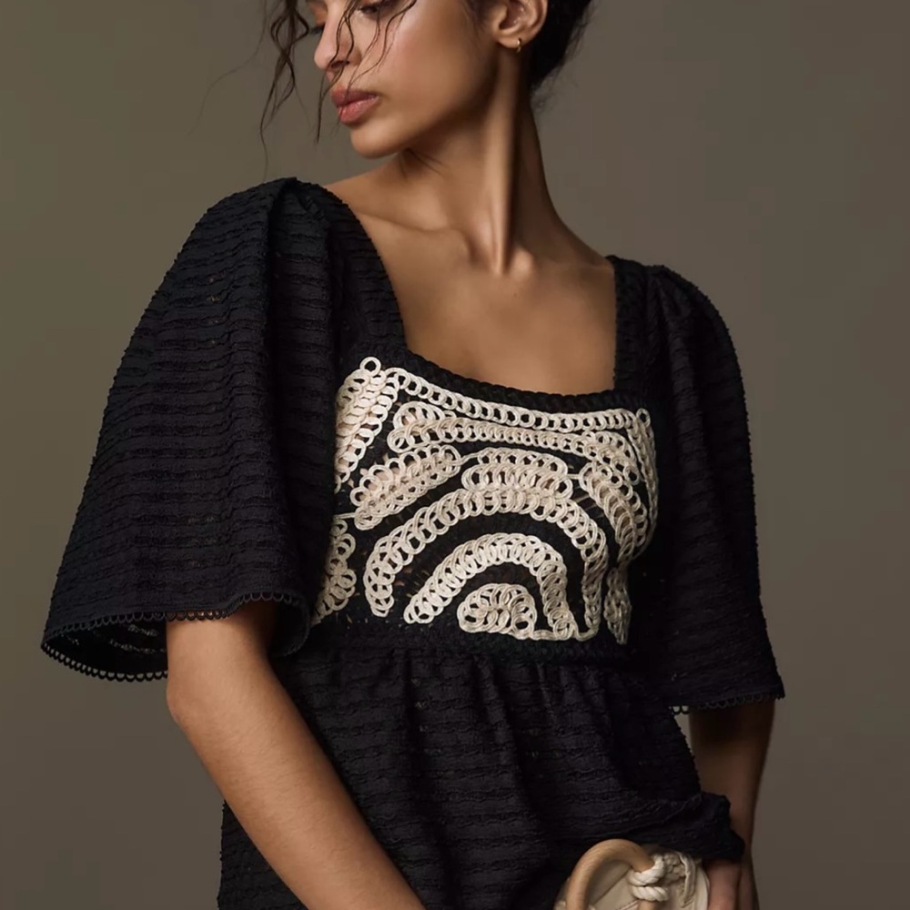 Black and Cream Women's Top